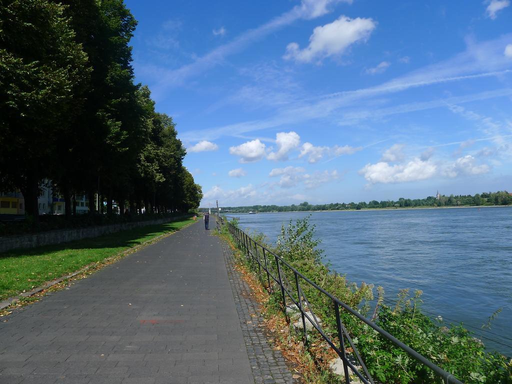 Hotel Mercedes City Bonn Ngoại thất bức ảnh